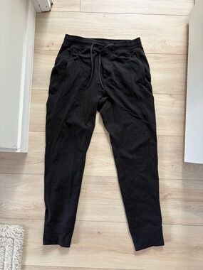 lululemon athletica Men's Black Slim Jogger Pants